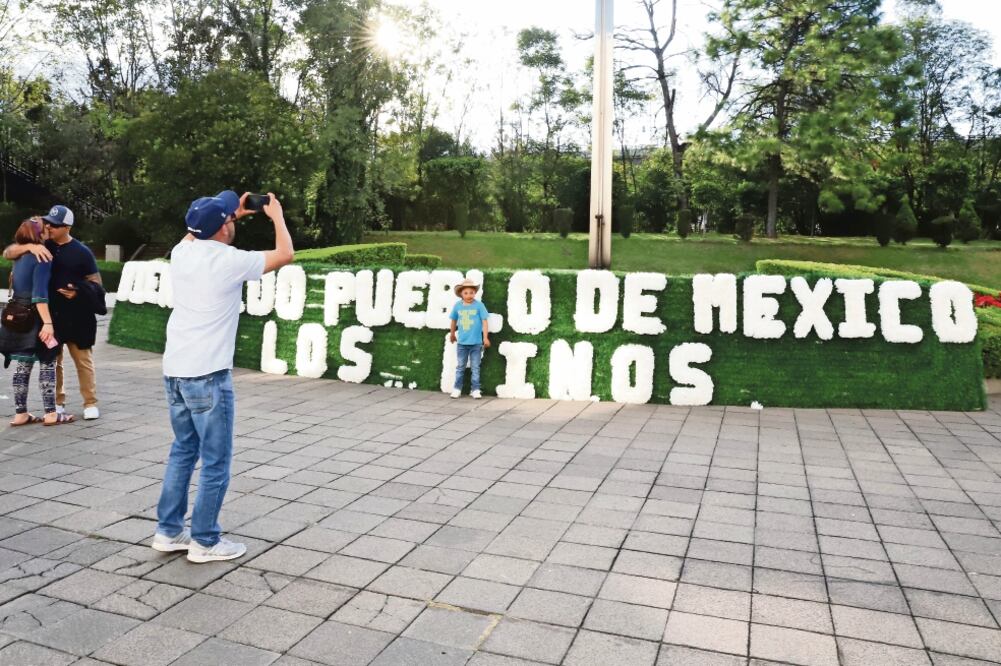 Las autoridades buscan que los jardines del Centro Cultural sean una gran sala de conciertos al aire libre (ARCHIVO EL UNIVERSAL)