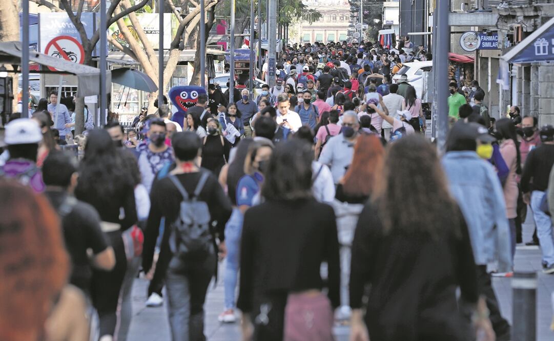 La gente ya está vacunada y por lo mismo los contagios de Covid-19 van a la baja, destacó el Gobierno capitalino. Fernanda Rojas/EL UNIVERSAL