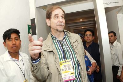 Crisis y destape en el PRD