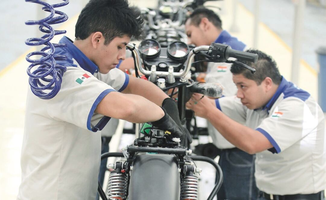 Agenda interna. La competitividad de México no depende de acuerdos comerciales sino del esfuerzo propio, asegura la Concamin. (ARCHIVO EL UNIVERSAL)