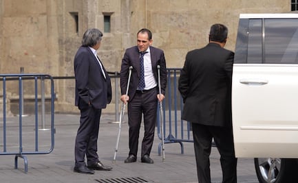 Antigua lesión de futbol provocó que el secretario de Hacienda fuera operado