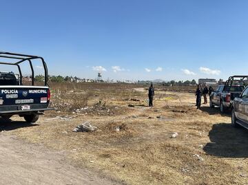 Encuentran cadáver de un hombre sin ropa en Tultitlán