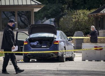 Autoridades identifican a atacante que embistió a policías en el Capitolio