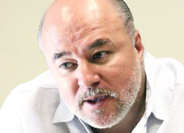 Gobierno mintió sobre bajar gasolinas: Manuel Clouthier