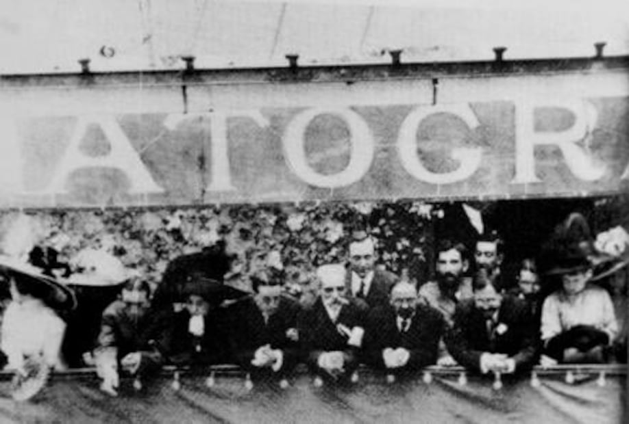 El primer cine capitalino y el primero con escaleras eléctricas