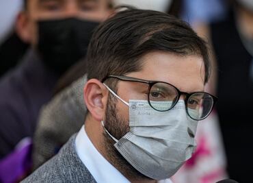 Boric asegura autonomía de la Convención que redacta la nueva Constitución en Chile