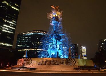 Iluminan monumentos de CDMX por el Día Internacional contra la Homofobia