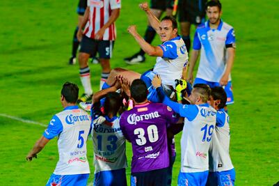 Puebla es campeón de Copa, con el ´Cuau´ en la cancha