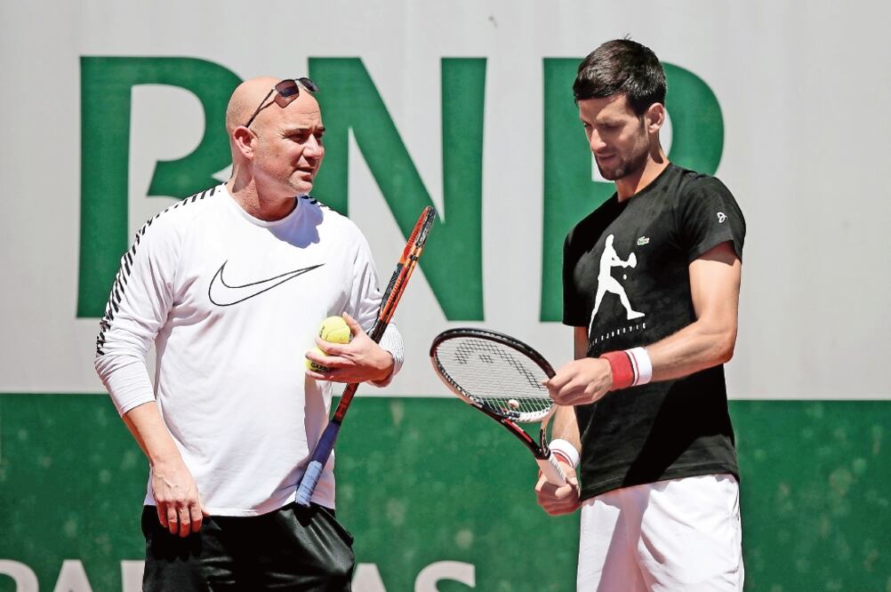 Andre buscará que Nole se reencuentre con su mejor tenis. (BENOIT TESSIER. REUTERS)