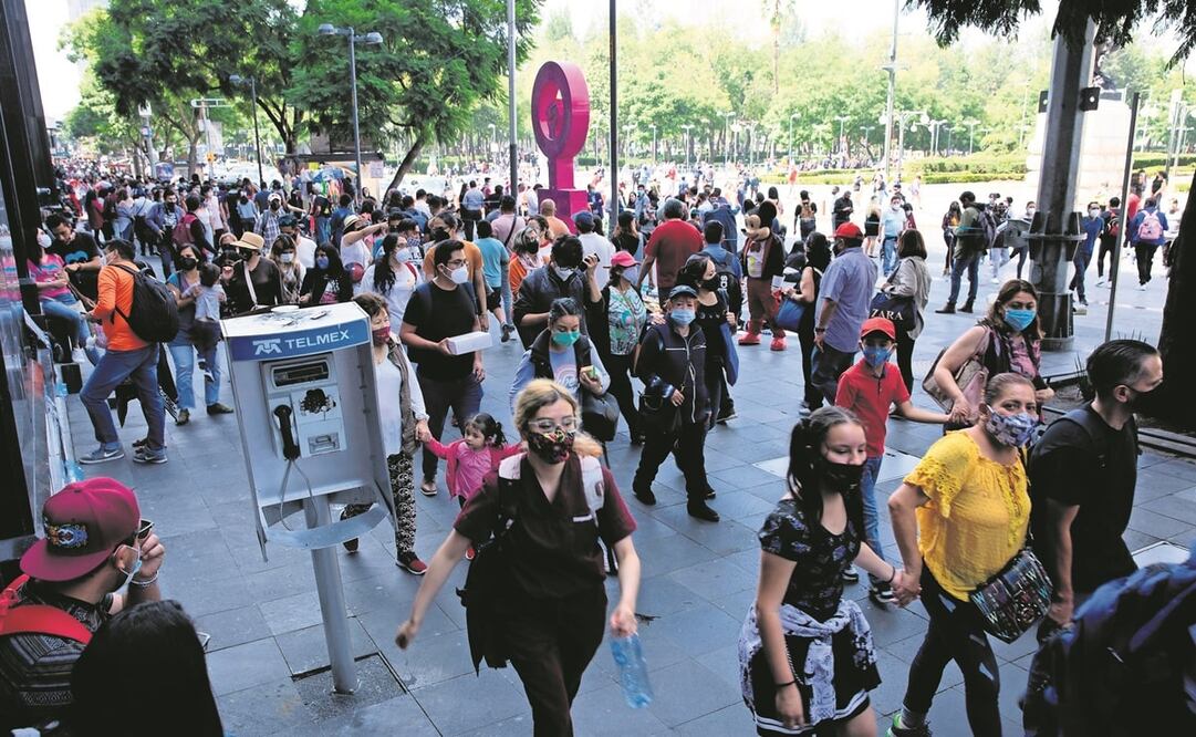 Hay una reducción de 78% en la hospitalización, dijo la Ssa. Foto: Carlos Ramírez. EFE