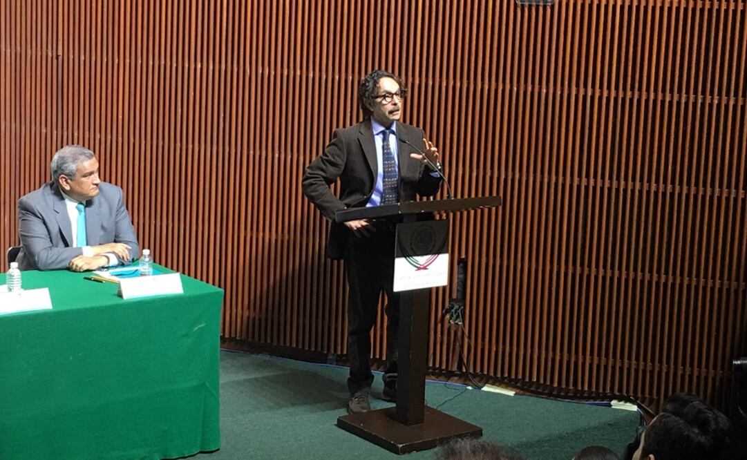 Quadri presentó su libro “México un Estado sin Tierra” en la Cámara de Diputados. /Tomada de @NAlianzaCDMX 