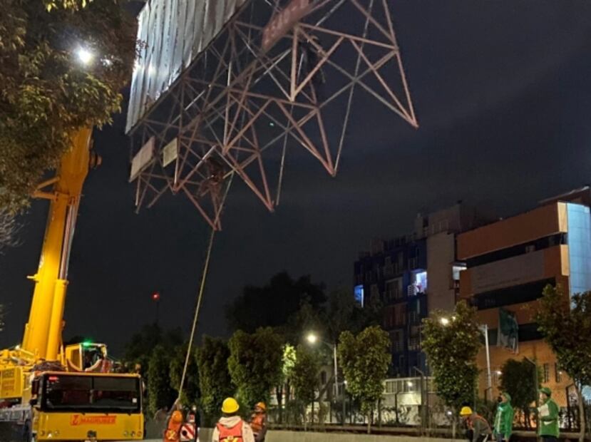 Invea retira tres anuncios espectaculares en alcaldías de Benito Juárez y Cuauhtémoc 