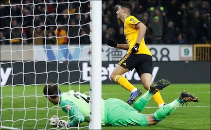 Jiménez brilla en triunfo de los Wolves ante el Bournemouth