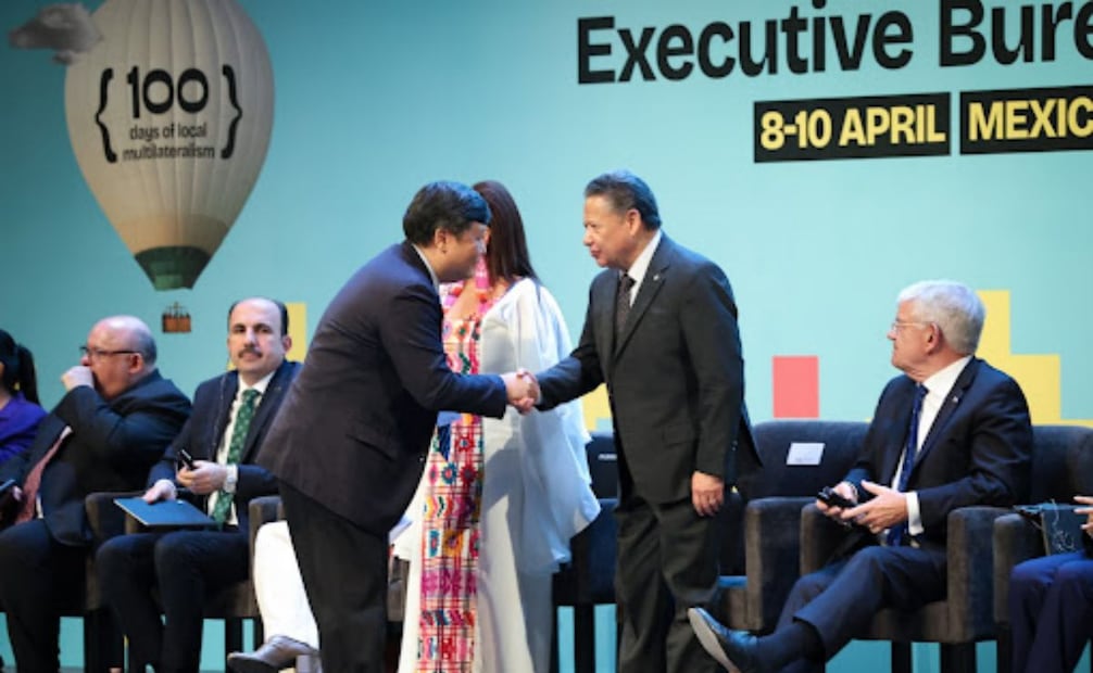 Gobernador de Hidalgo propone fortalecer municipios; plantea combatir pobreza y rezagos sociales.
Foto: Especial.