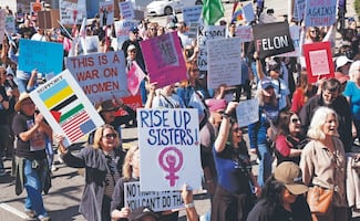 Mujeres activistas: Las ONG que trabajan para ellas  