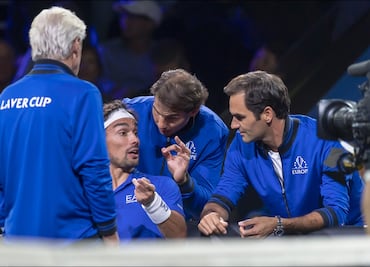 Nadal y Federer dan consejos a Fognini en pleno partido