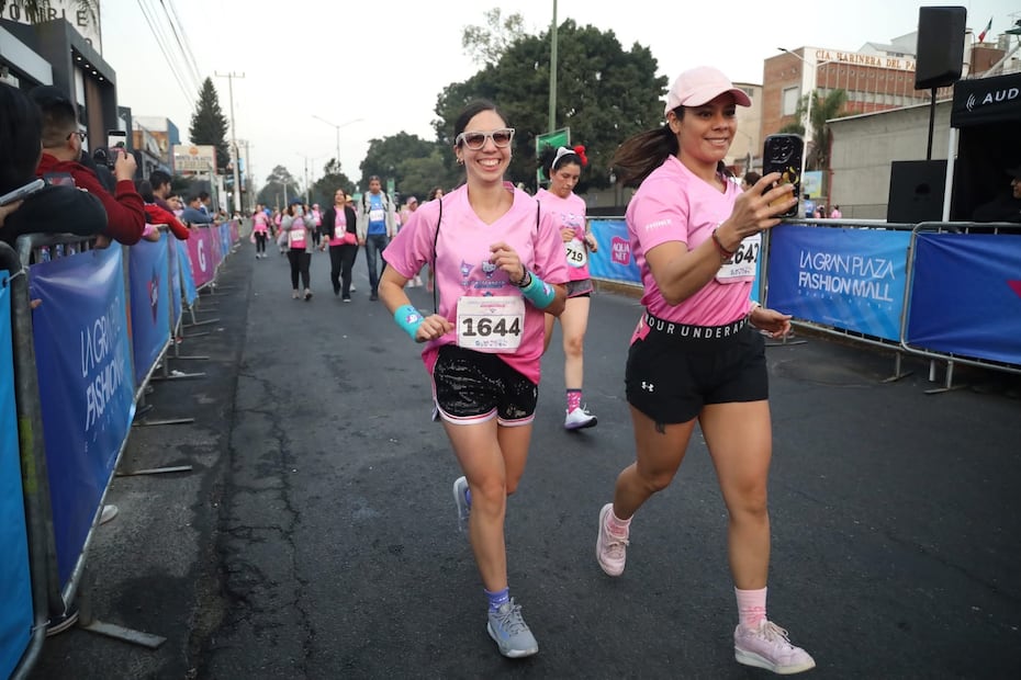 Esta carrera de Hello Kitty tendrá tres categorías para que toda la familia pueda participar. Foto: Facebook Fhinix Sports