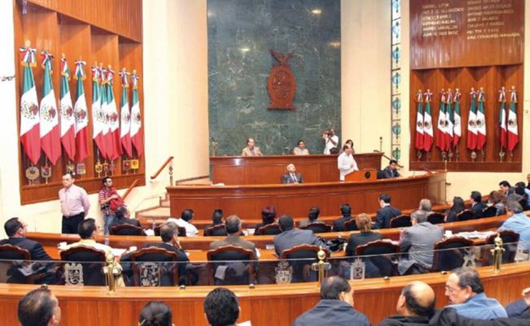 Van contra diputados faltistas