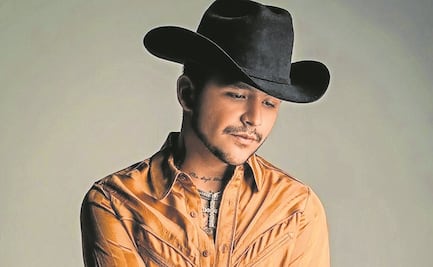 Pide Nodal hackear a disquera para recuperar sus redes