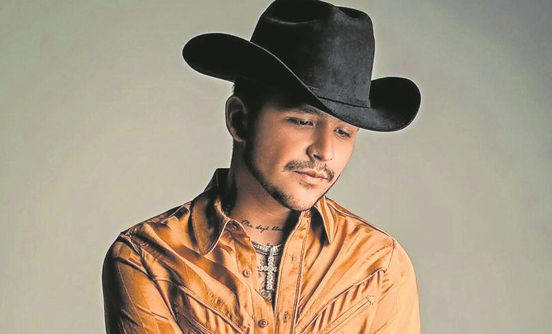 Pide Nodal hackear a disquera para recuperar sus redes