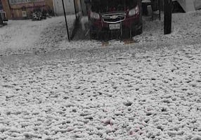 VIDEO Se registra intensa granizada en Tultitlán, Coacalco y Tultepec; Vía José López Portillo presenta fuerte congestionamiento vial