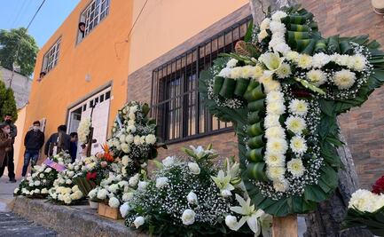 Atropellan a ciclista de la UNAM y a su padre y mueren; los despiden entre aplausos