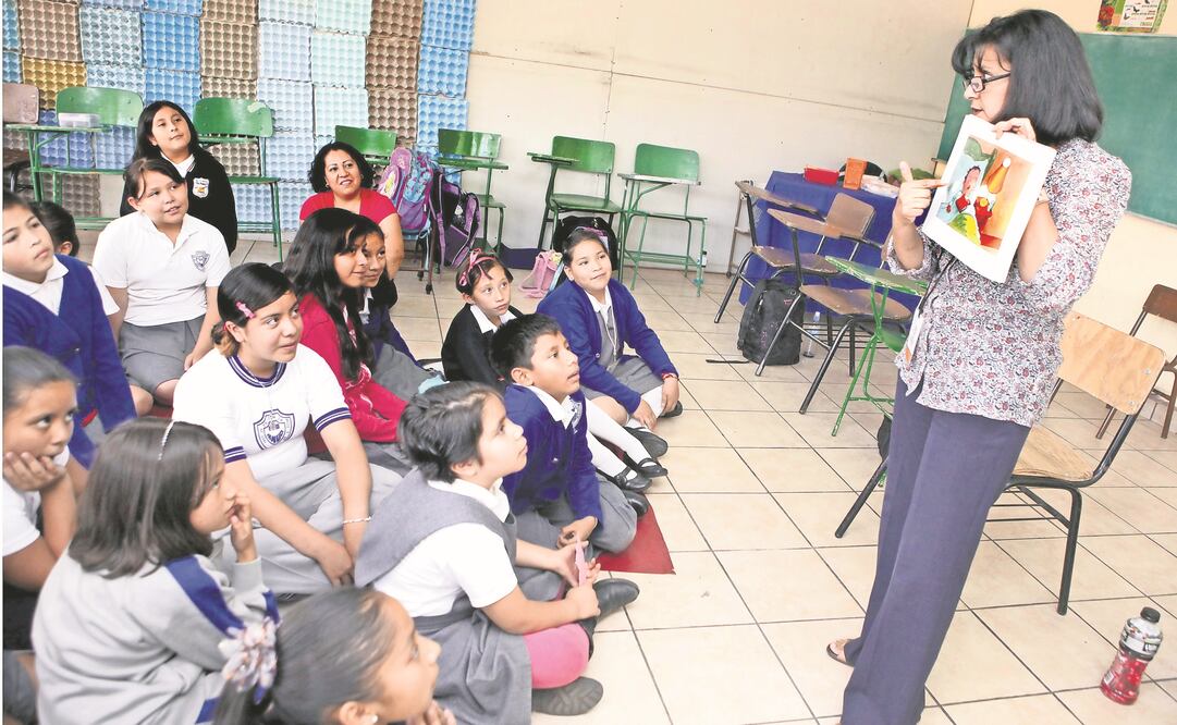 La SEP echará mano de las nuevas tecnologías, con materiales electrónicos y digitales, para impartir clases orientadas a perfeccionar el segundo idioma (ARCHIVO EL UNIVERSAL)