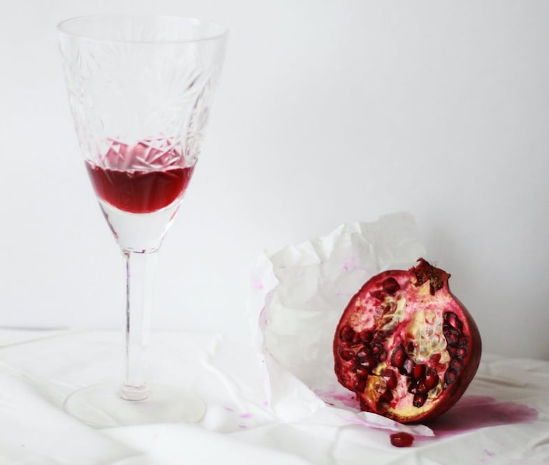 Prepara tu jugo de granada y obtén todos sus beneficios para la salud / Foto: Unsplash