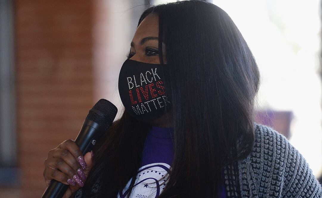 La demócrata Cori Bush se convirtió el martes en la primera activista del movimiento Black Lives Matter que llega al Congreso federal (Foto: AFP)