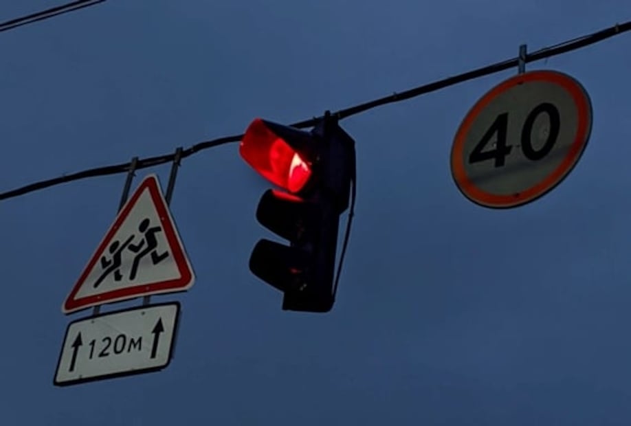 Estas son las sanciones por no respetar las señales de tránsito