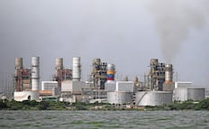 EU flexibiliza reglas a empresas petroleras; podrán operar en Venezuela bajo reglas estrictas