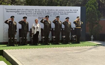 Presiden ceremonia de colocación de restos fúnebres del primer secretario de Defensa Nacional; resaltan su labor en seguridad
