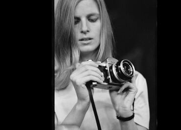 Linda McCartney, la fotógrafa que capturó a Jimi Hendrix, The Rolling Stones y The Beatles