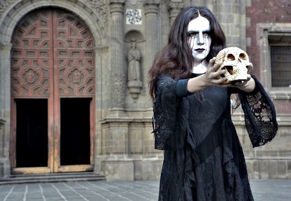 Durante el Tranvía La Llorona 2020, también se narran otras historias coloniales mexicanas \ Foto: Facebook de Promocity Tours