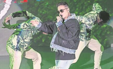 J Balvin inyecta energía a su gente