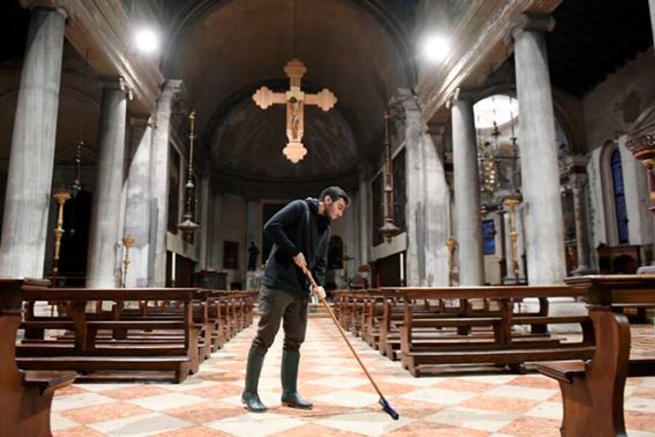 Reportan daños en iglesia más antigua de Venecia tras inundaciones