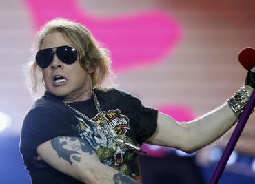 Axl Rose discute en Twitter con el secretario del Tesoro de Trump