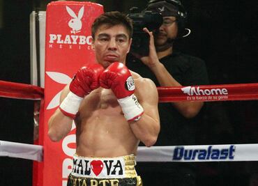 'Travieso' Arce exhibe su xenofobia con China por el COVID-19