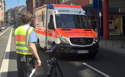 Hombre se atrinchera y se queda dormido en Alemania