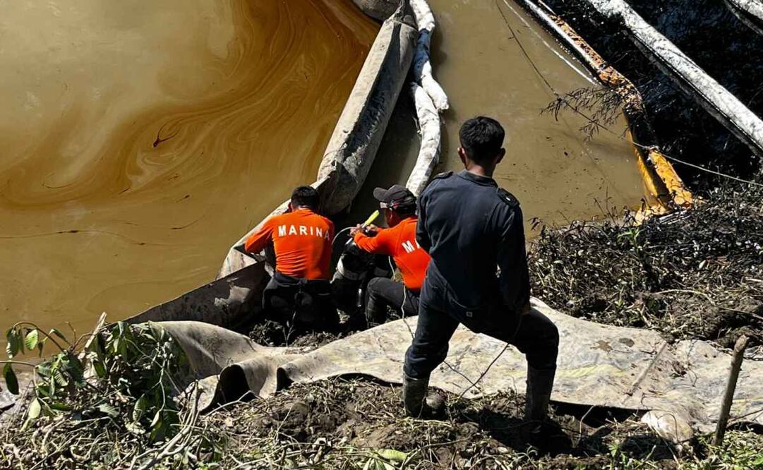 Derrame de combustible en Río Pantepec está controlado, dice la Secretaría de Marina. Foto: Especial