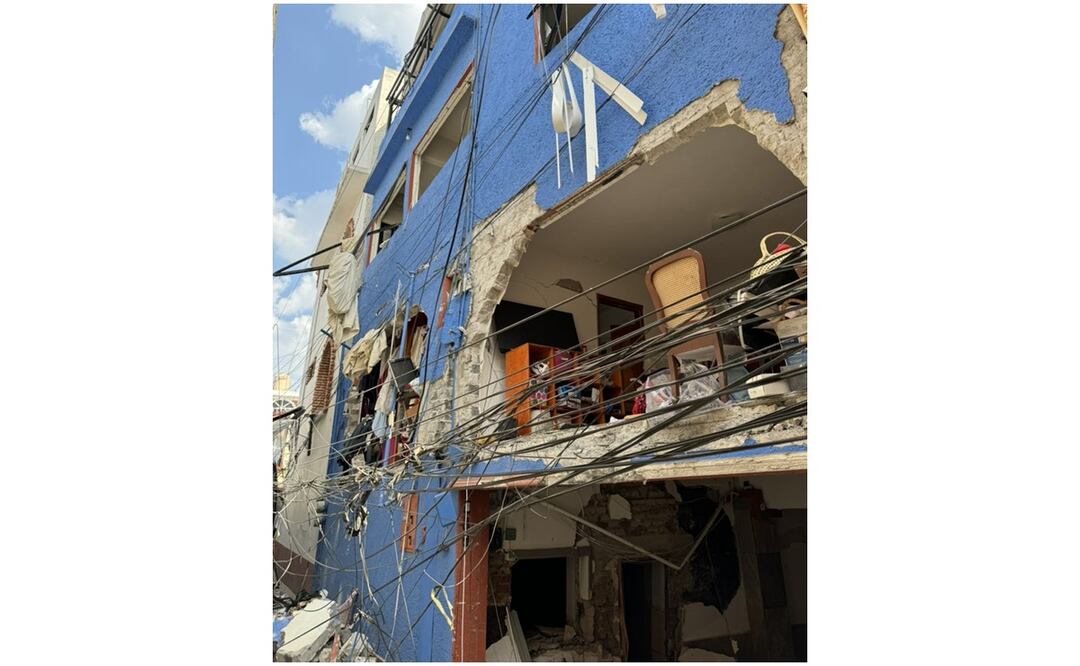 La tarde de este sábado 21 de septiembre de 2024, ocurrió una fuerte explosión por acumulación de gas en una casa de la alcaldía Coyoacán. Foto: X (@neoliberalover)