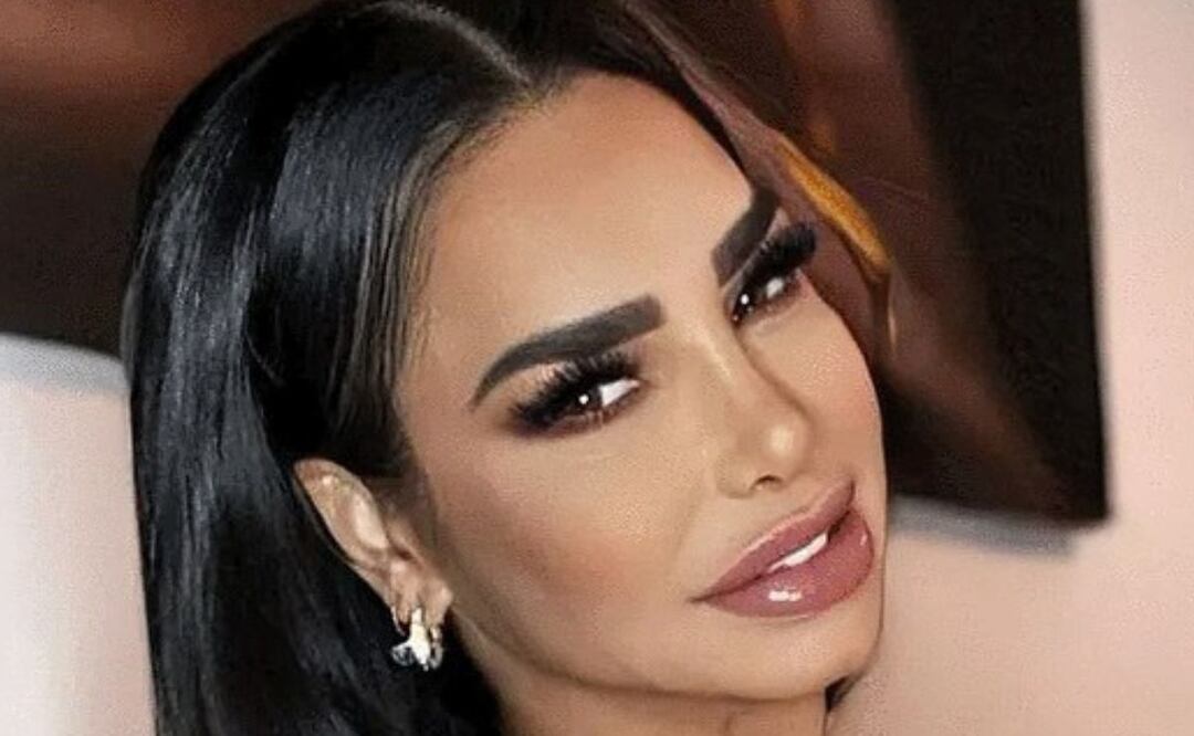 Lis Vega modela en body (Fuente Instagram @show__news)