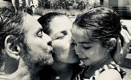 Alessandra Rosaldo dedica romántico mensaje de aniversario a Eugenio Derbez