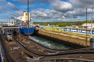 Canal de Panamá: 2 recorridos por agua y tierra para conocerlo