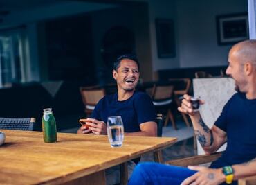 "Chicharito" Hernández explota con Diego Dreyfus por la separación de su pareja