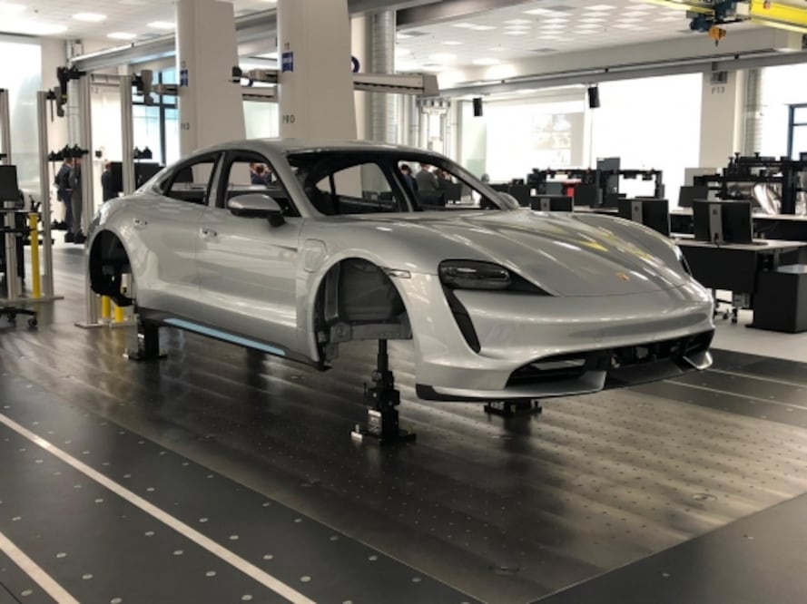 Por qué el Porsche Taycan es mejor que cualquier otro eléctrico