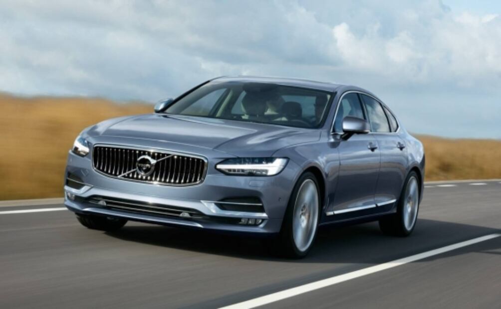 Volvo trabaja en los nuevos sedanes eléctricos S60 y S90