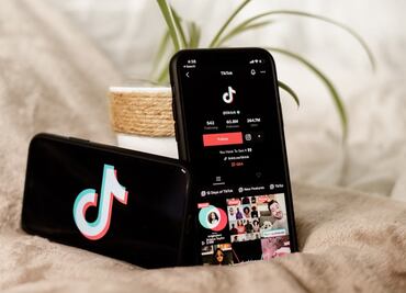 Trump prolonga 90 días plazo para venta de TikTok; "no quiere que desaparezca", dice Casa Blanca