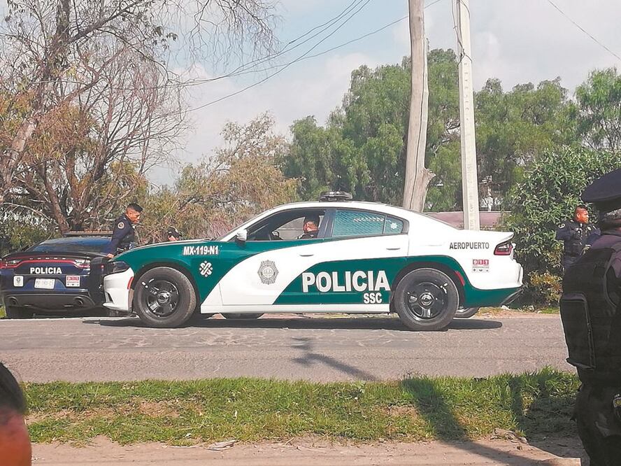 Las patrullas de la CDMX ahora lucirán una nueva cromática y el escudo del gobierno capitalino. La presentación oficial de las unidades será el martes. Foto/ESPECIAL