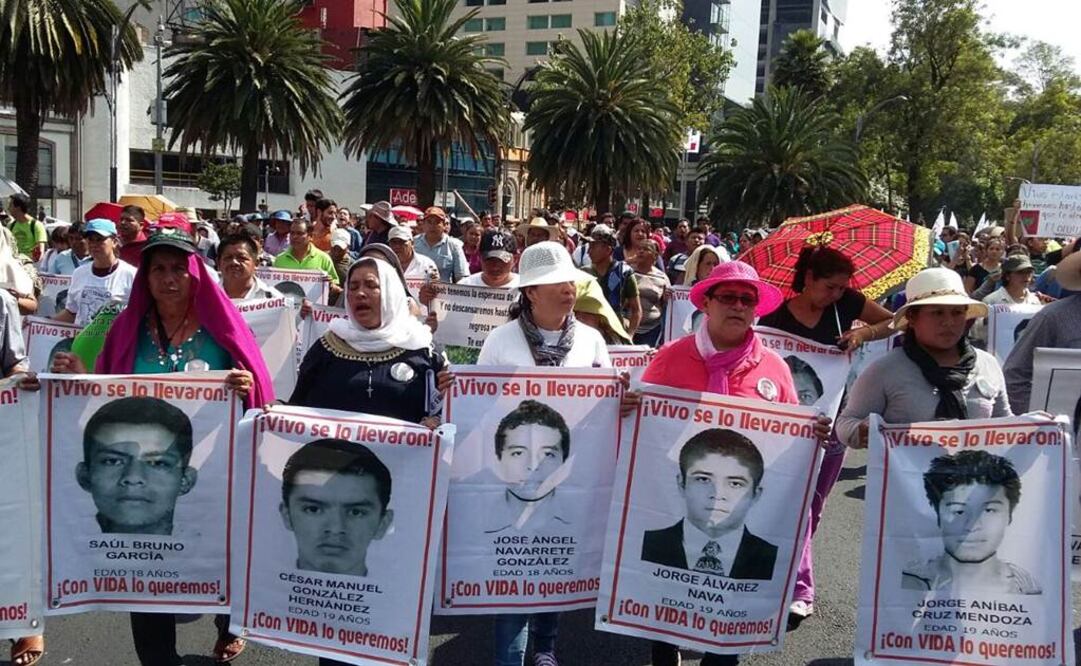 La marcha inició a las 16:30 horas en el Angel de la Independencia y se prevé que termine en el Hemiciclo a Juárez   Foto: Cristopher Rogel Blanquet/EL UNIVERSAL